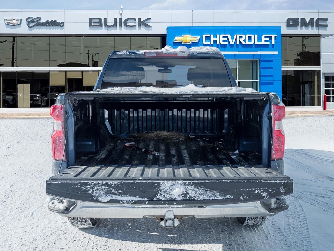 2021 Chevrolet Silverado 1500 4WD Crew Cab 147  LT Photo