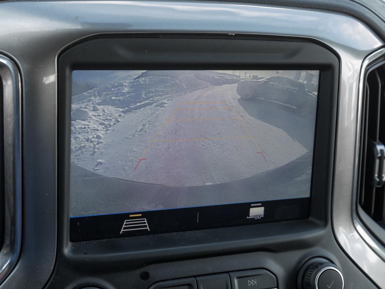 2021 Chevrolet Silverado 1500 4WD Crew Cab 147  LT Photo