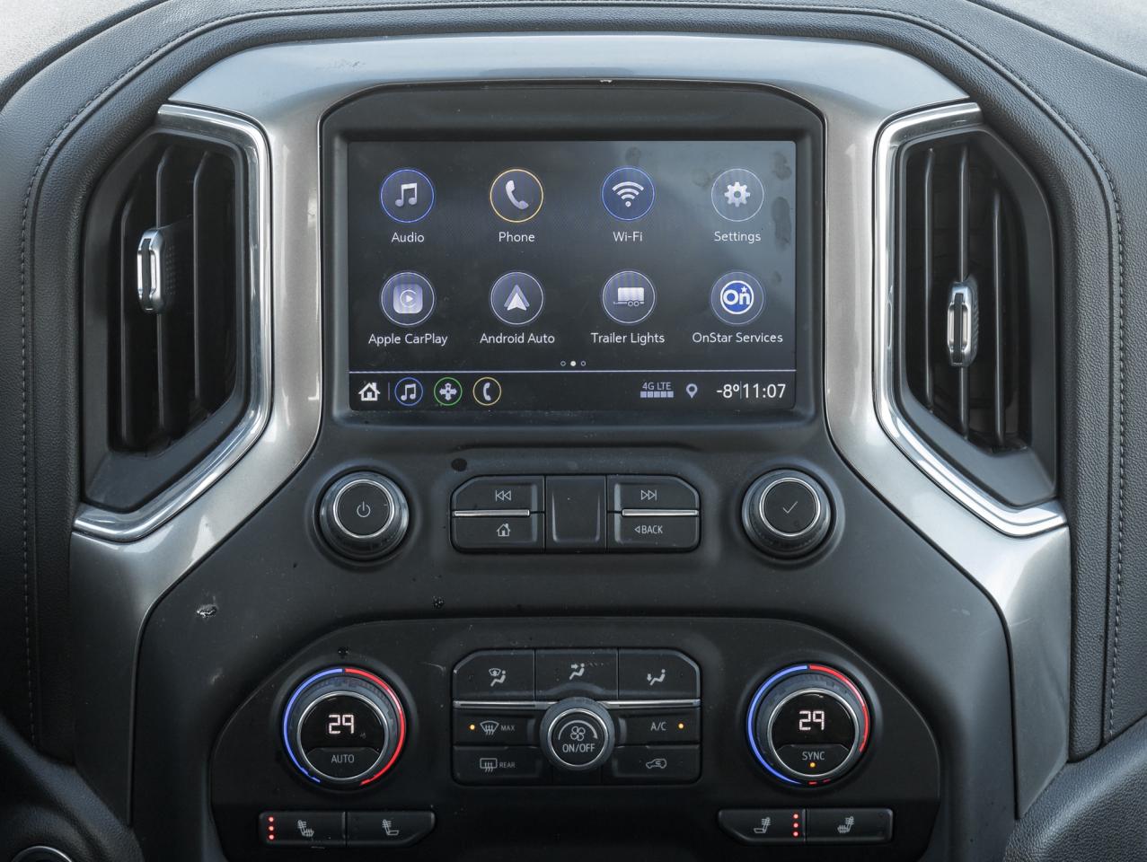 2021 Chevrolet Silverado 1500 4WD Crew Cab 147  LT Photo