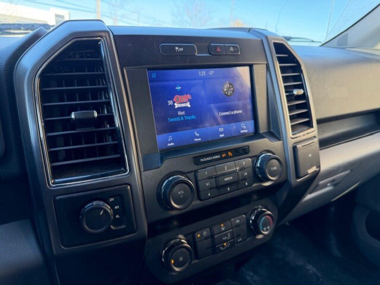 2020 Ford F-150 XLT 2.7L 4x4SuperCrew 5.5' Apple Carplay Certified Photo