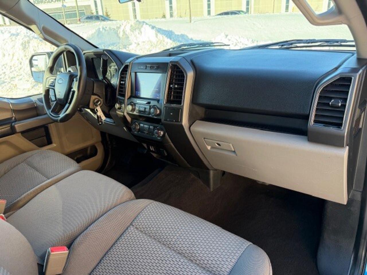 2020 Ford F-150 XLT 2.7L 4x4SuperCrew 5.5' 2 SETS OF WHEELS Photo