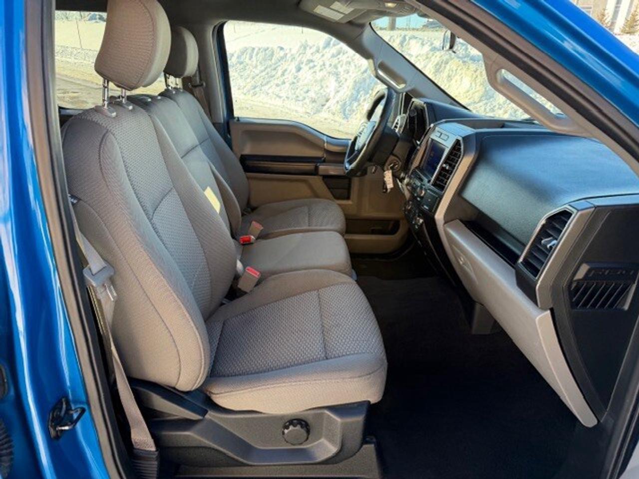 2020 Ford F-150 XLT 2.7L 4x4SuperCrew 5.5' 2 SETS OF WHEELS Photo