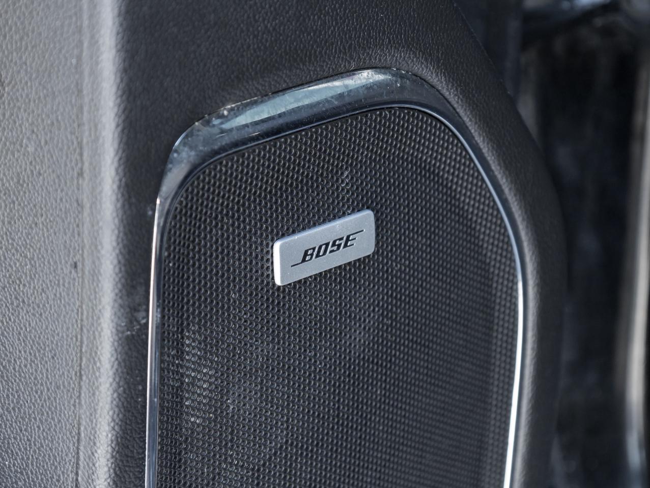 2018 GMC SIERRA 2500HD 4WD Crew Cab 153.7  Denali Photo