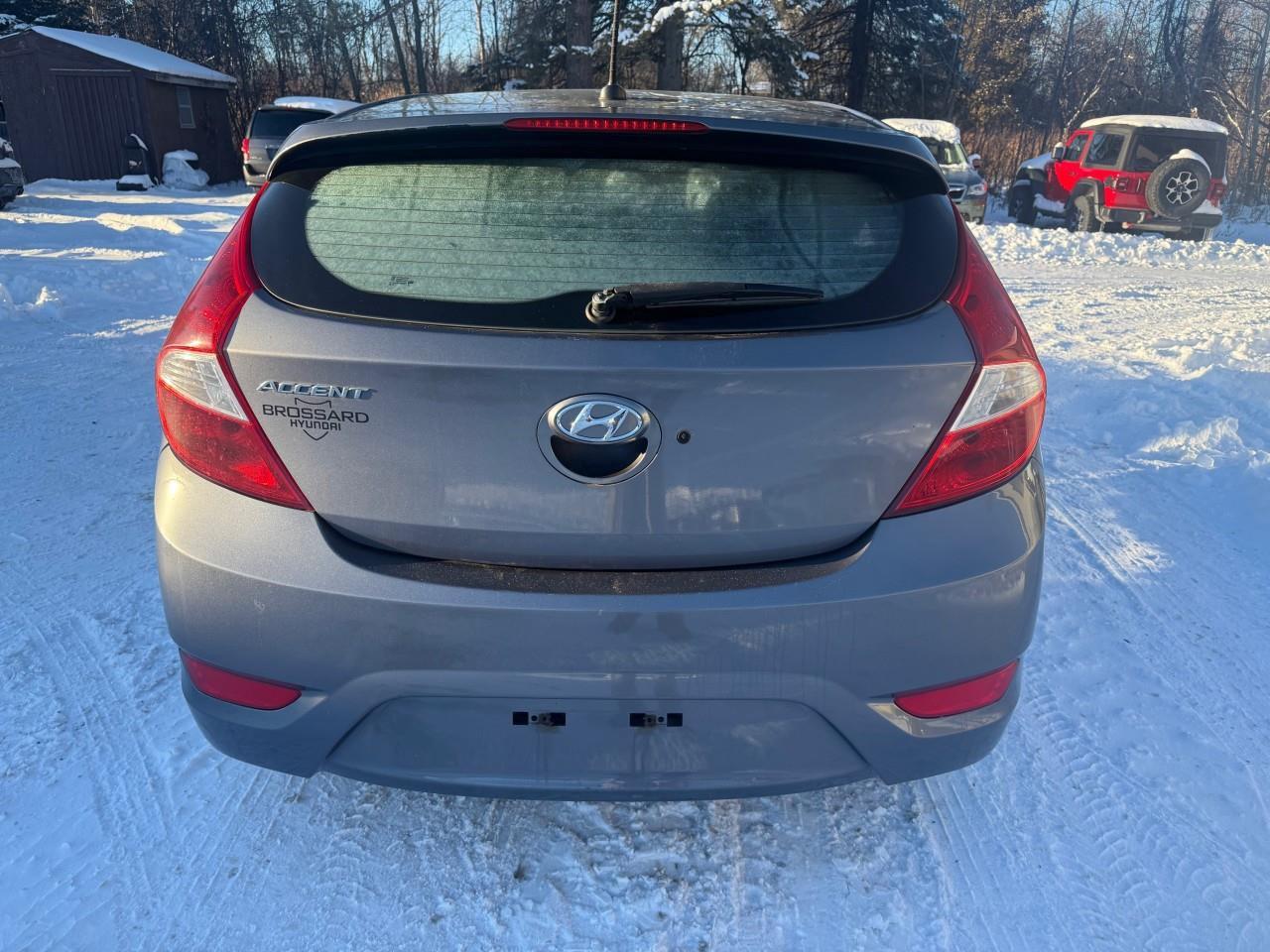 2015 Hyundai Accent GL (M6) 4dr Hatchback Photo