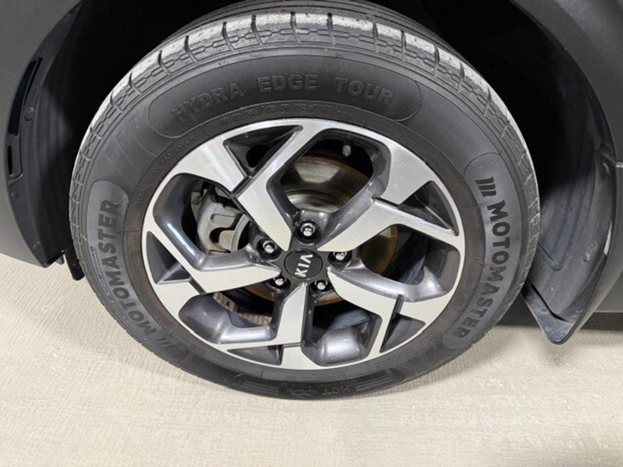 2020 Kia Sportage 2.4L 4 CYL LX FWD CLEAN CARFAX CERTIFIED 2 KEYS Photo