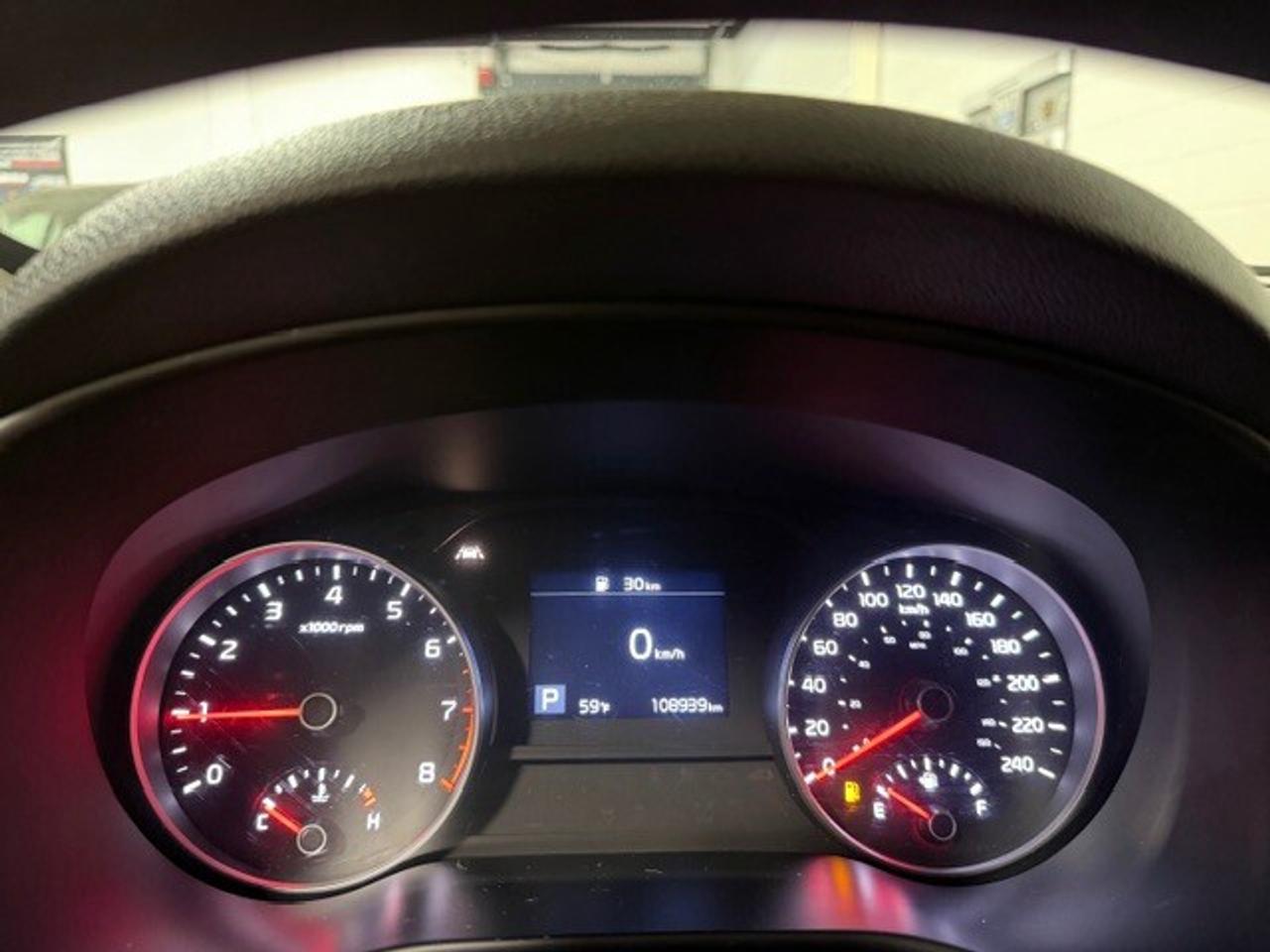 2020 Kia Sportage 2.4L 4 CYL LX FWD CLEAN CARFAX CERTIFIED 2 KEYS Photo