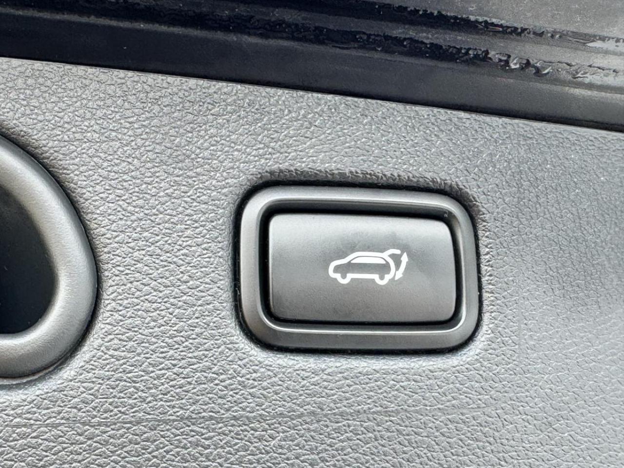 2017 Hyundai Tucson AWD LUXURY/ CERTIFIED/ CARFAX CLEAN/ MUST SEE Photo