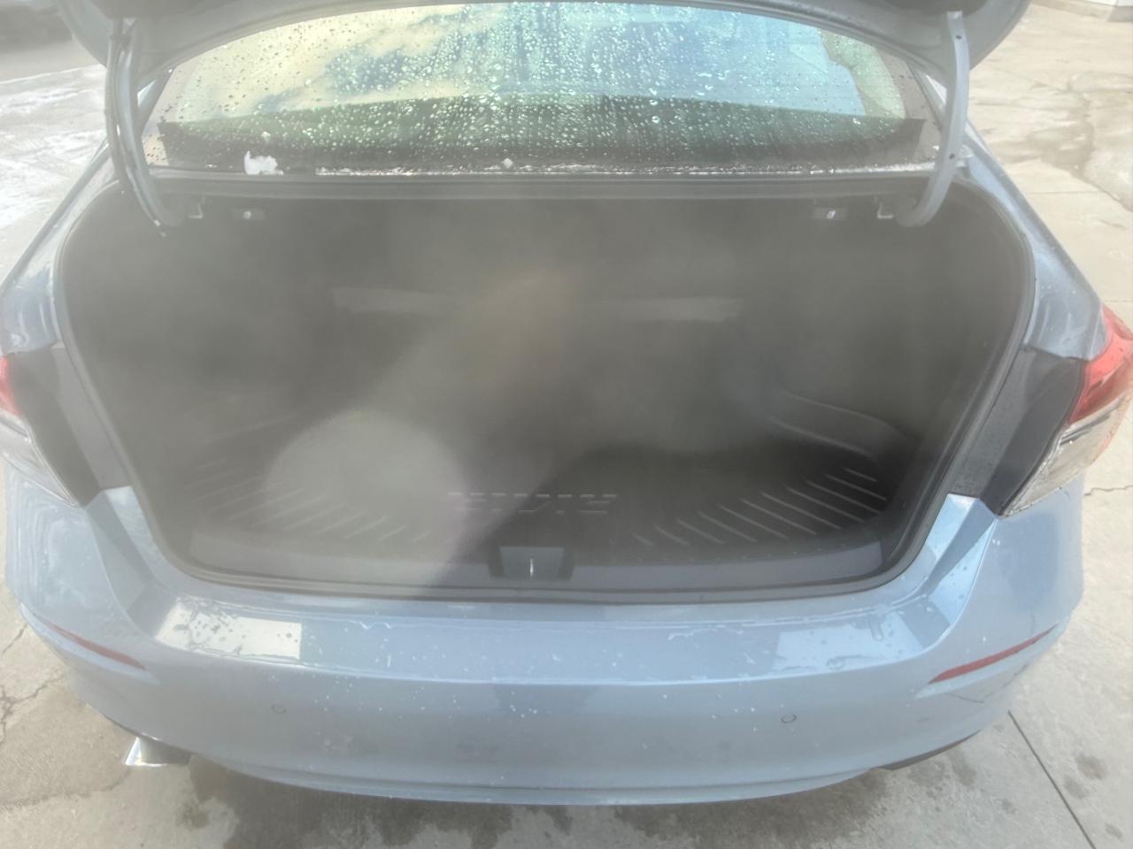 2022 Honda Civic Touring 4dr Sedan Photo