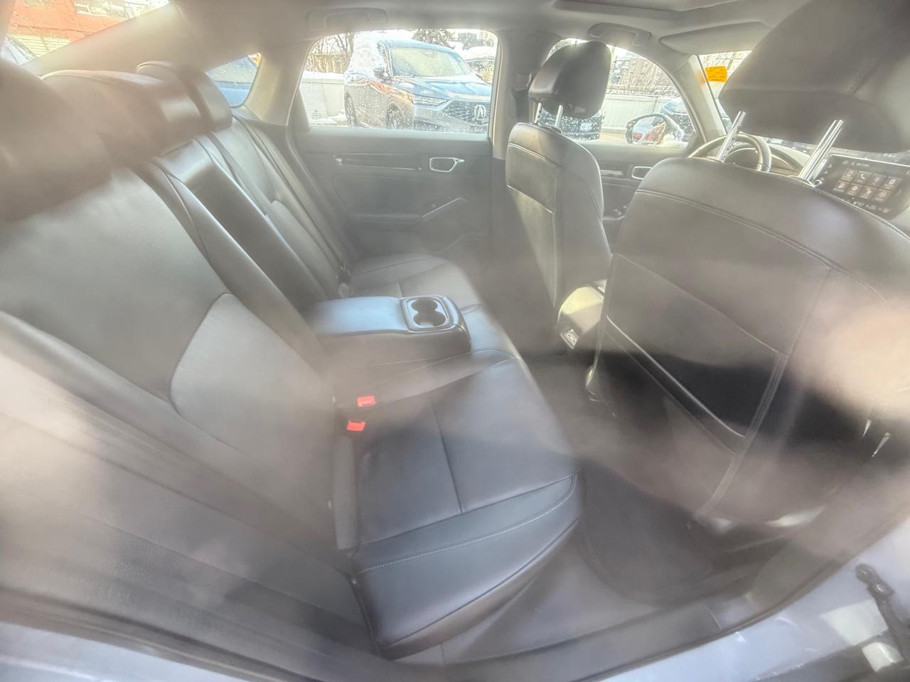 2022 Honda Civic Touring 4dr Sedan Photo