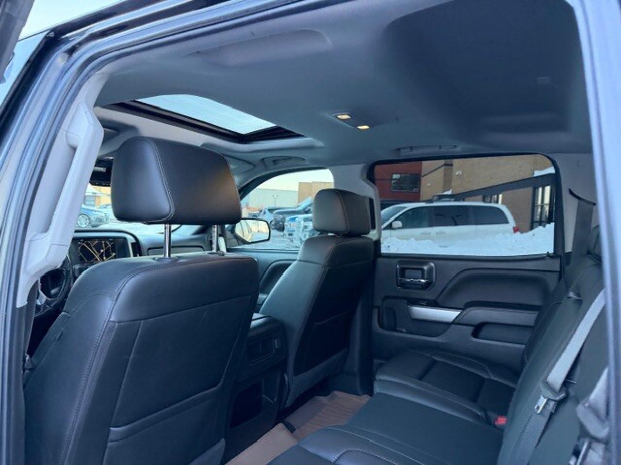 2018 Chevrolet Silverado 1500 5.3L V8 2LT W/2LZ LEATHER REMOTE STARTER CERTIFIED Photo