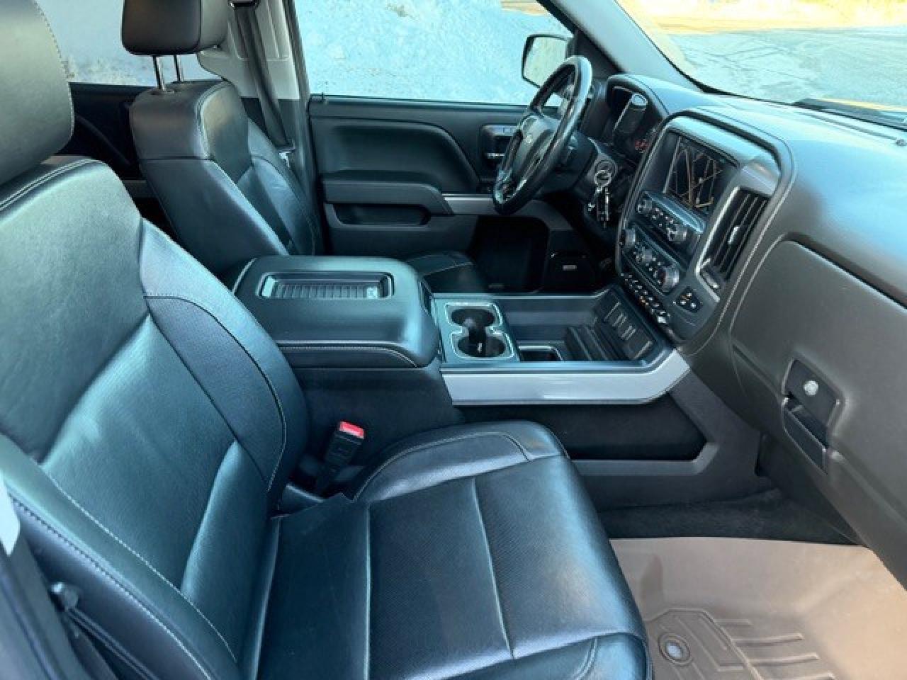 2018 Chevrolet Silverado 1500 5.3L V8 2LT W/2LZ LEATHER REMOTE STARTER CERTIFIED Photo