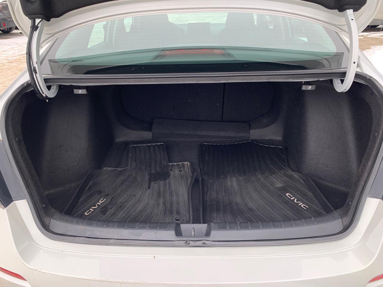 2022 Honda Civic LX 4dr Sedan Photo