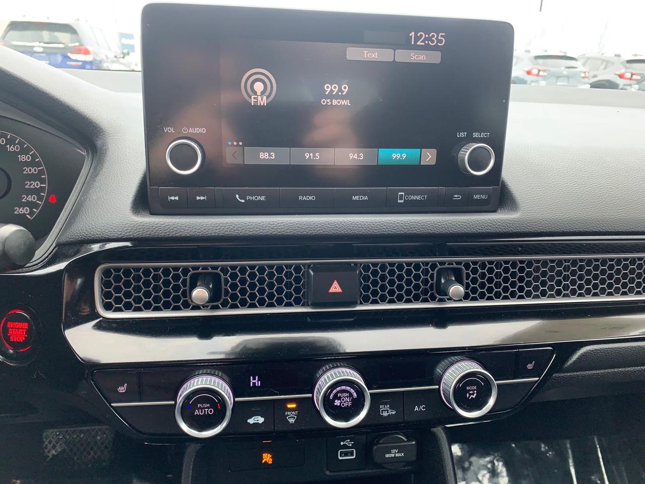 2022 Honda Civic LX 4dr Sedan Photo