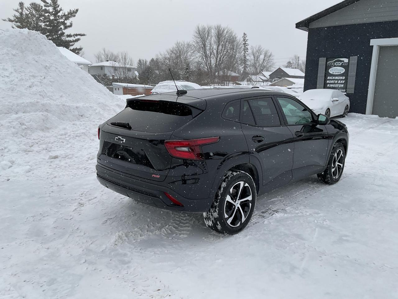 2024 Chevrolet Trax 1RS 4dr Front-Wheel Drive Photo