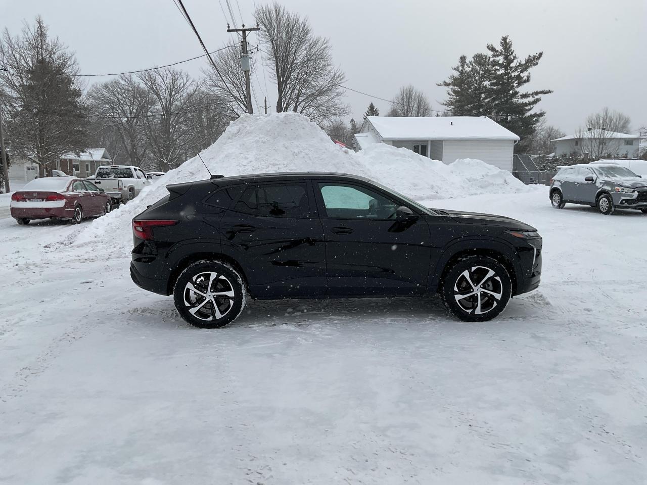 2024 Chevrolet Trax 1RS 4dr Front-Wheel Drive Photo