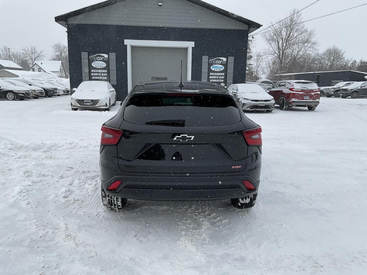 2024 Chevrolet Trax 1RS 4dr Front-Wheel Drive Photo