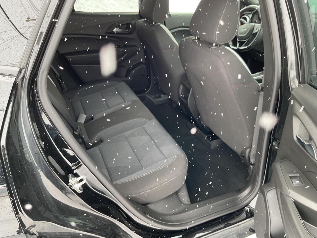 2024 Chevrolet Trax 1RS 4dr Front-Wheel Drive Photo