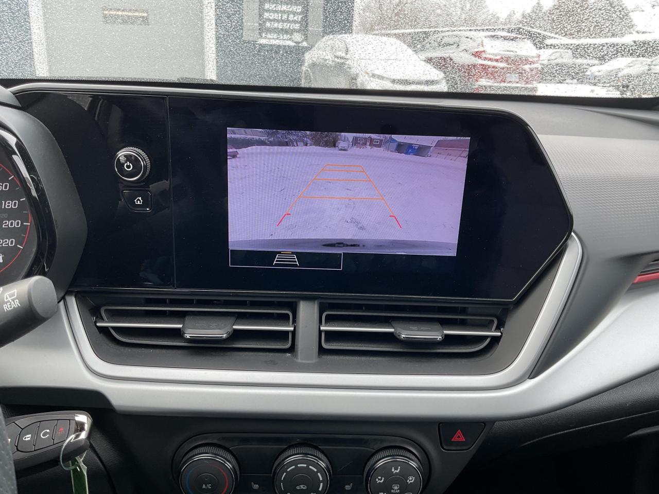 2024 Chevrolet Trax 1RS 4dr Front-Wheel Drive Photo