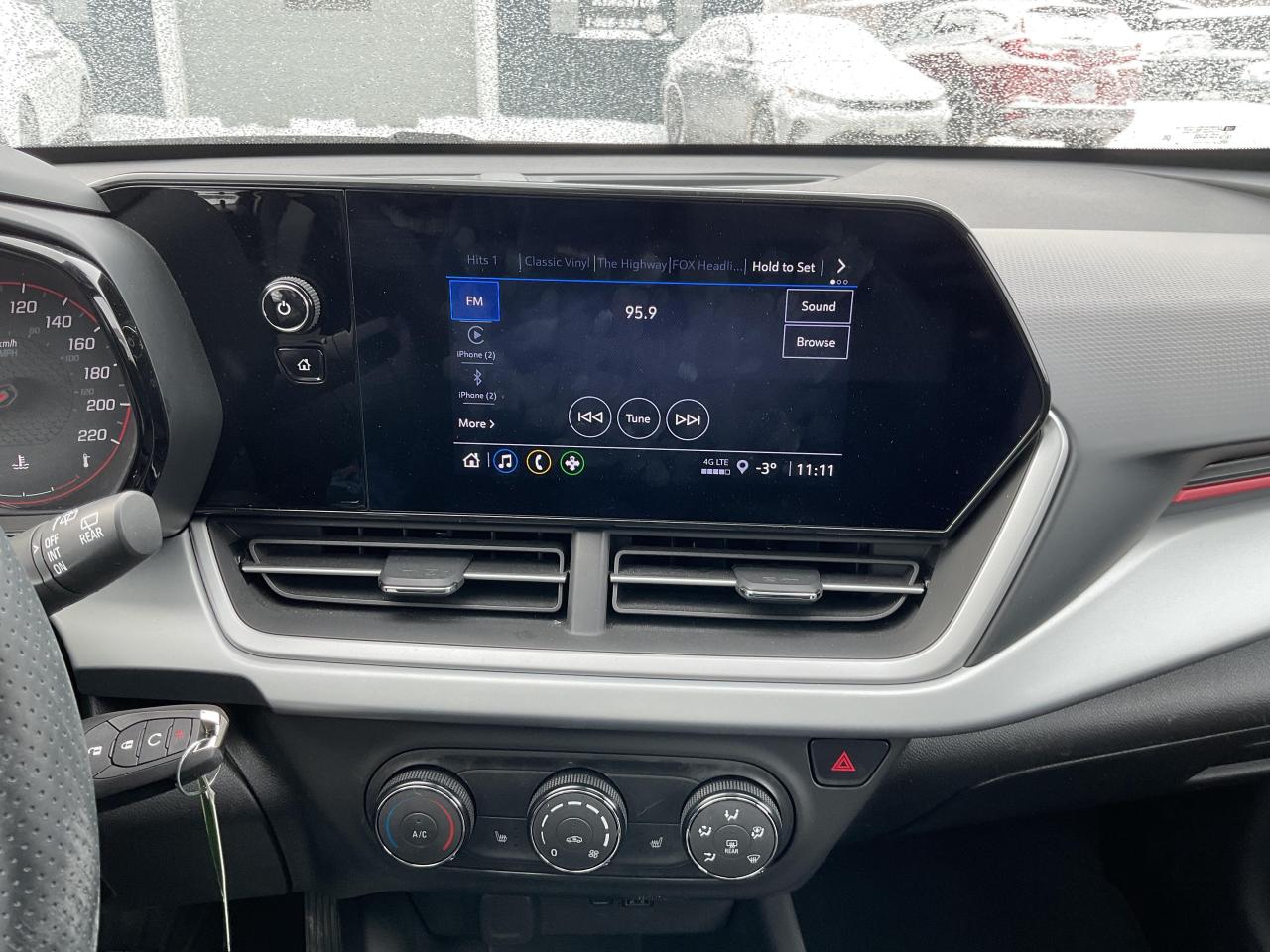 2024 Chevrolet Trax 1RS 4dr Front-Wheel Drive Photo