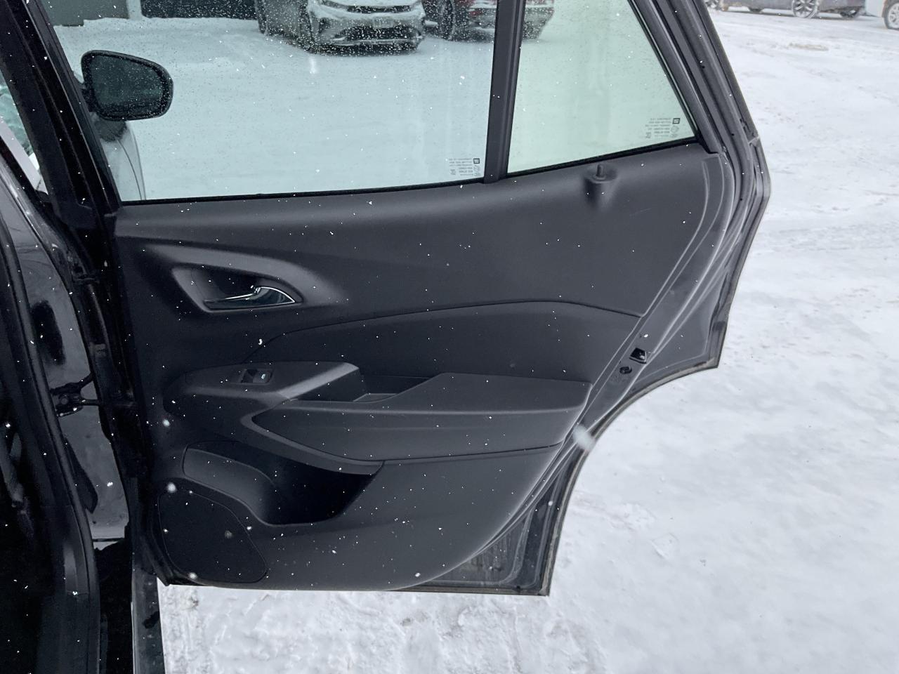 2024 Chevrolet Trax 1RS 4dr Front-Wheel Drive Photo