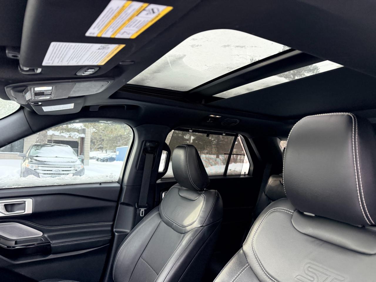 2022 Ford Explorer ST 4dr 4x4 Photo