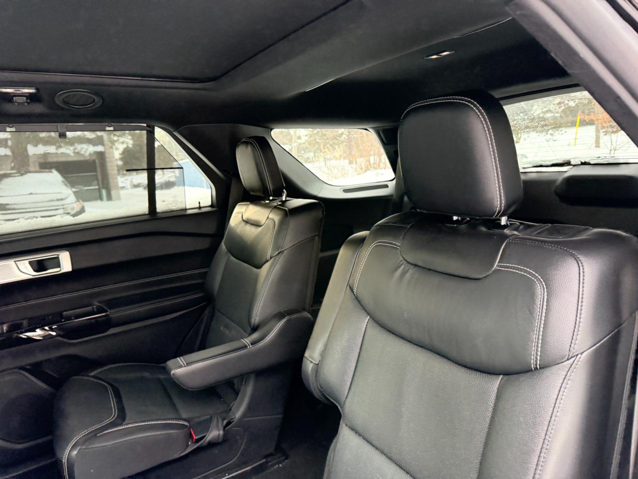 2022 Ford Explorer ST 4dr 4x4 Photo