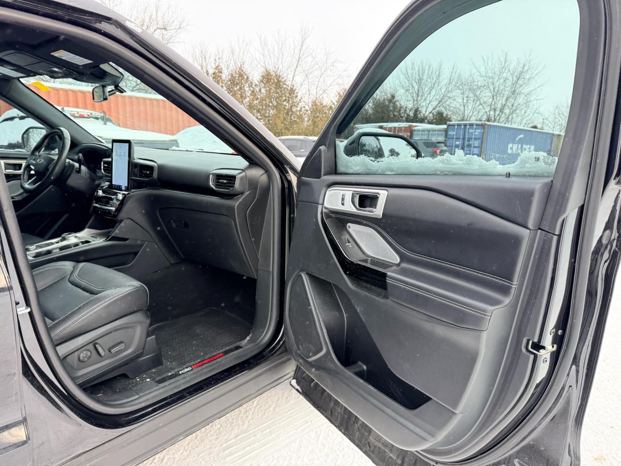 2022 Ford Explorer ST 4dr 4x4 Photo