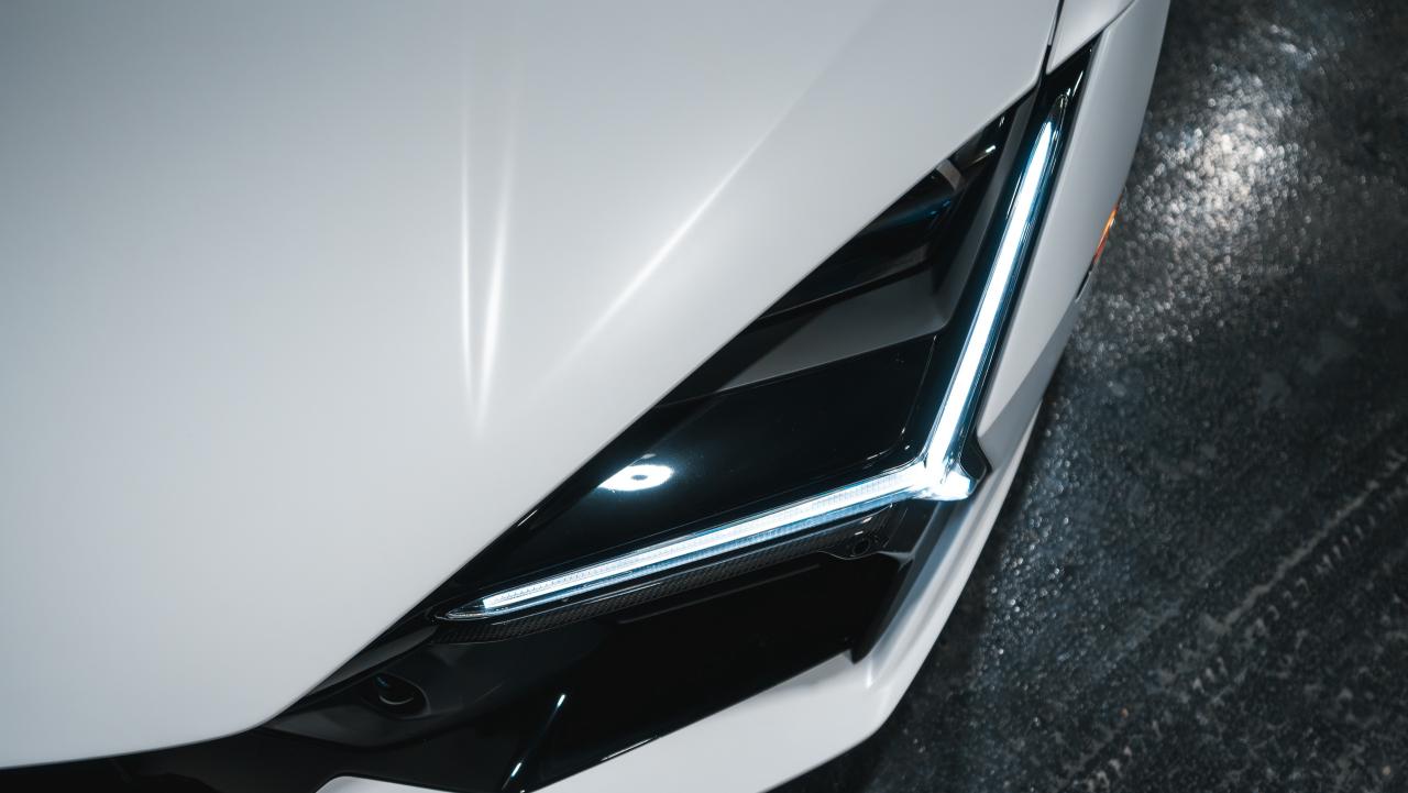 2025 Lamborghini Revuelto 1,001 horsepower Photo