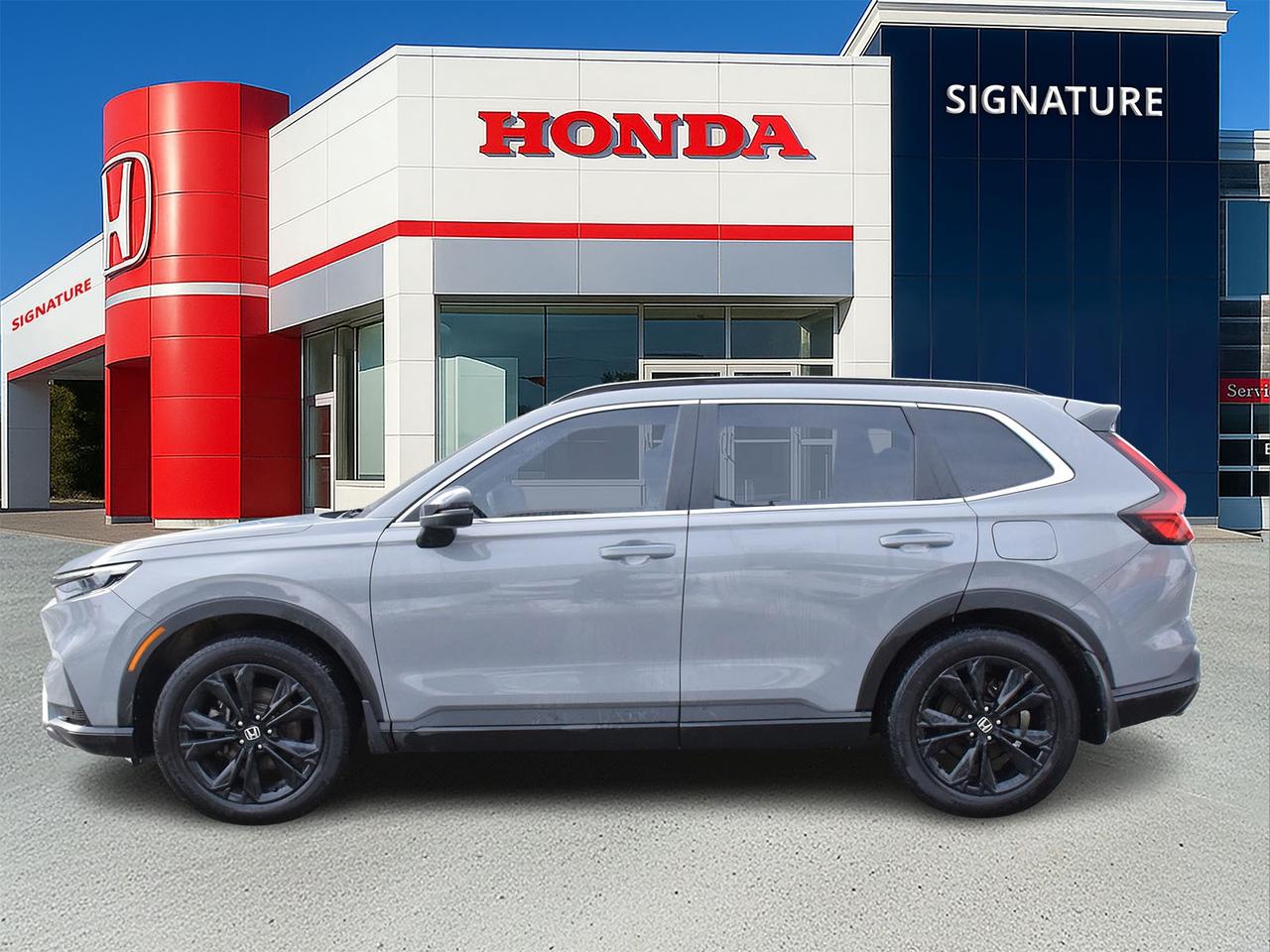 2023 Honda CR-V Hybrid Touring Photo