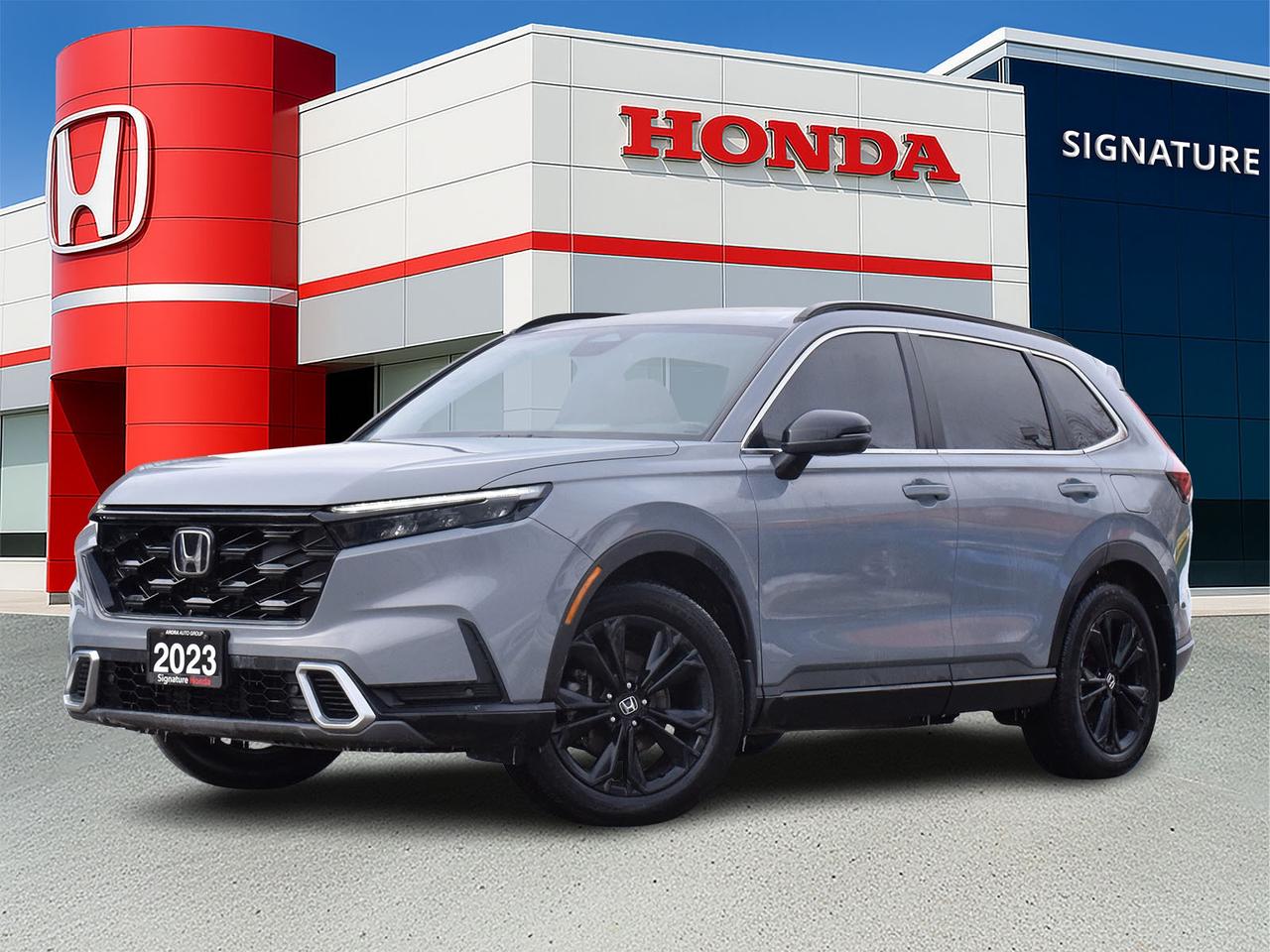 2023 Honda CR-V Hybrid Touring Photo0