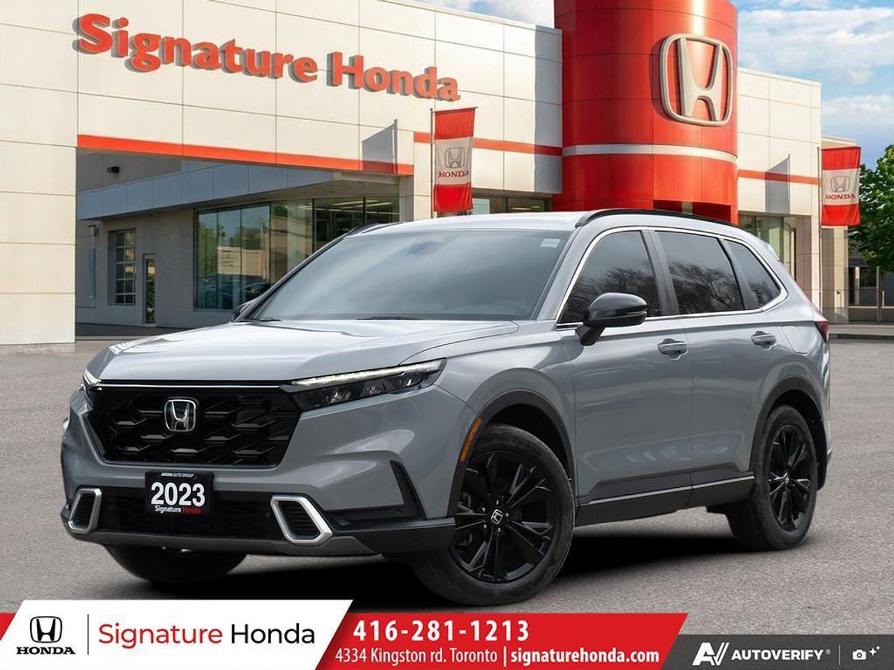 2023 Honda CR-V Hybrid Touring Photo0