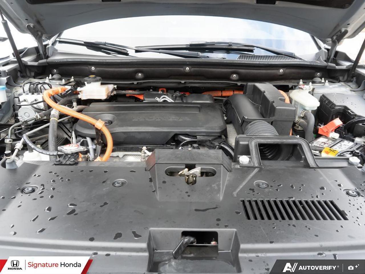 2023 Honda CR-V Hybrid Touring Photo