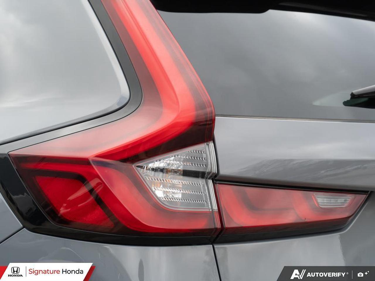 2023 Honda CR-V Hybrid Touring Photo