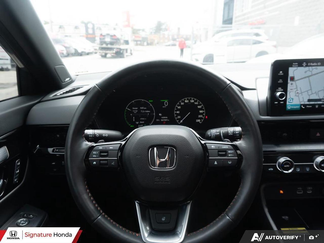 2023 Honda CR-V Hybrid Touring Photo