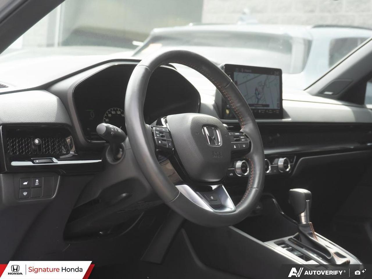 2023 Honda CR-V Hybrid Touring Photo