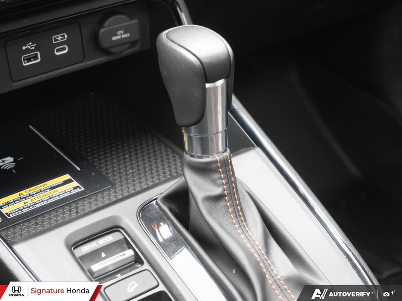 2023 Honda CR-V Hybrid Touring Photo