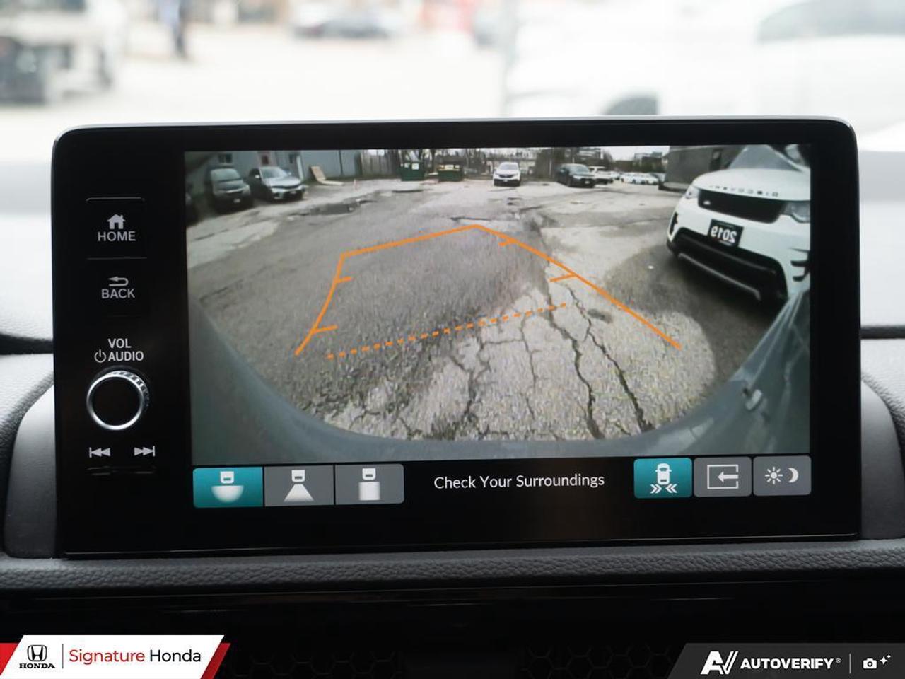2023 Honda CR-V Hybrid Touring Photo