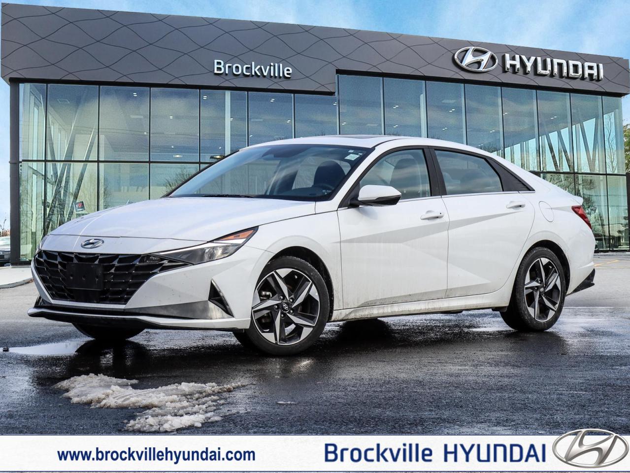 2023 Hyundai Elantra Luxury 4dr Sedan Photo0