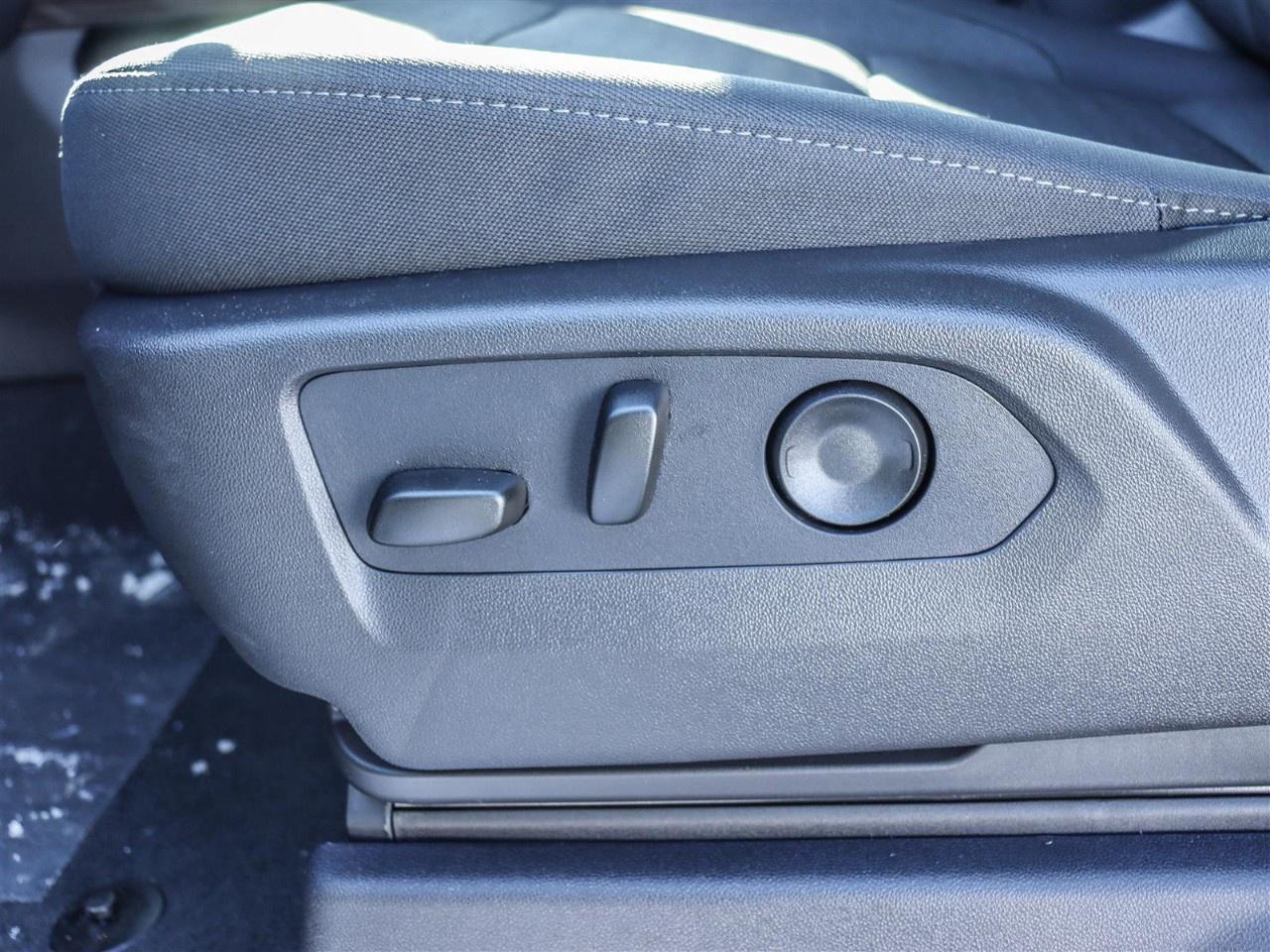 2026 Chevrolet Silverado 1500 Crew Cab Standard Box 4-Wheel Drive RST Photo