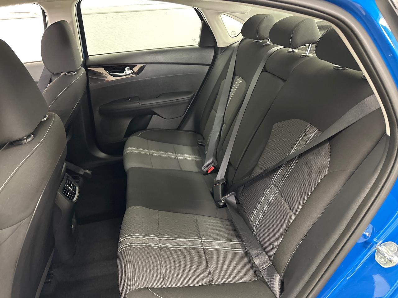 2024 Kia Forte EX 4dr Sedan Photo4