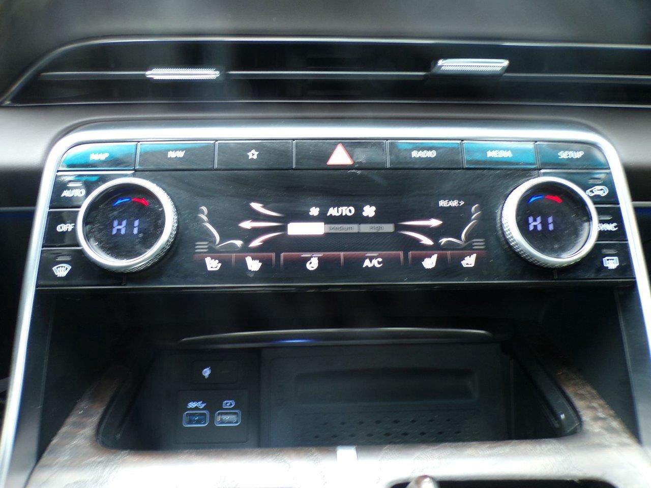 2024 Genesis GV80  Photo