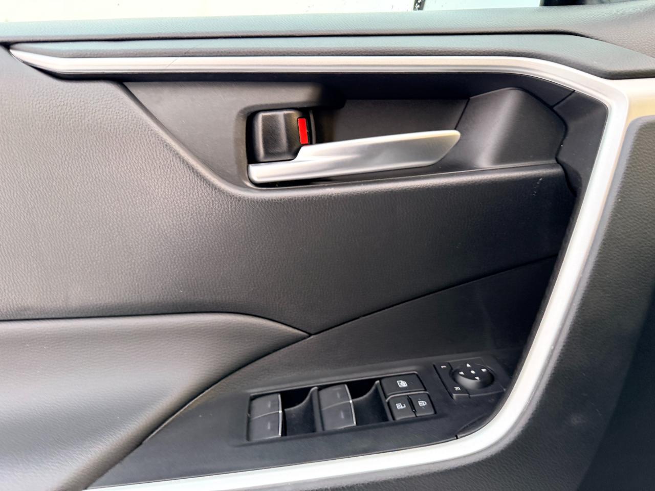 2023 Toyota RAV4 Hybrid XLE 4dr All-Wheel Drive Photo