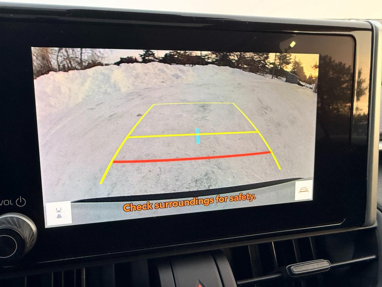 2023 Toyota RAV4 Hybrid XLE 4dr All-Wheel Drive Photo