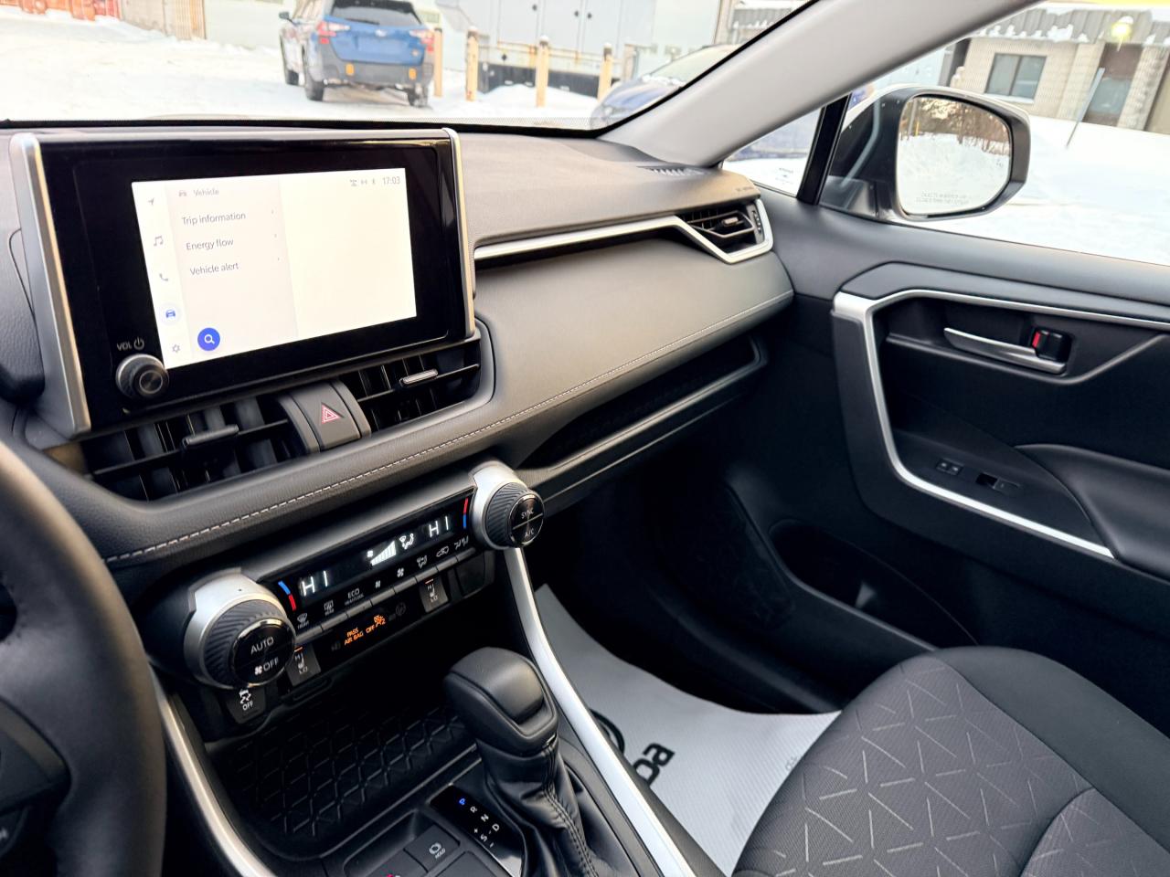 2023 Toyota RAV4 Hybrid XLE 4dr All-Wheel Drive Photo