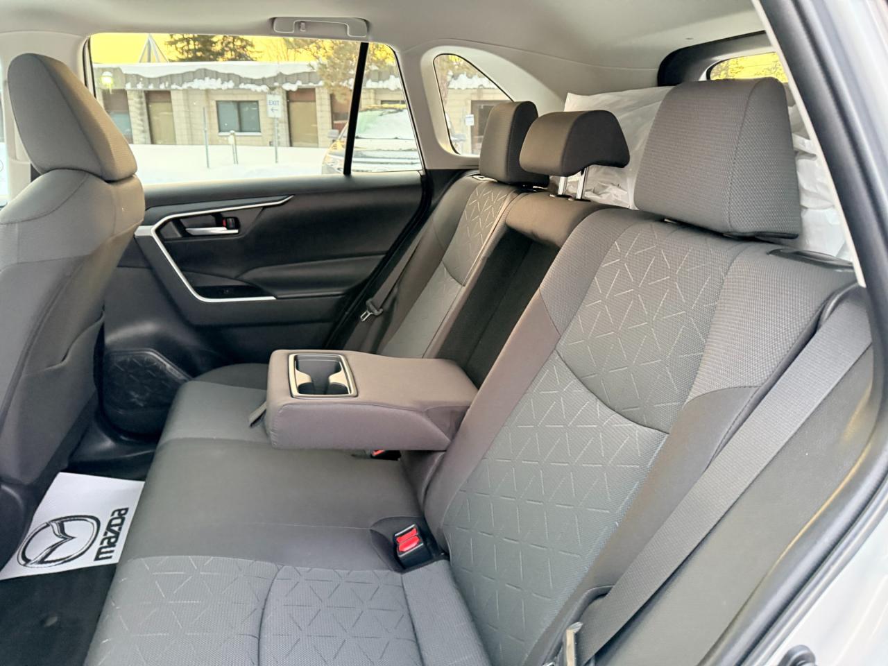 2023 Toyota RAV4 Hybrid XLE 4dr All-Wheel Drive Photo