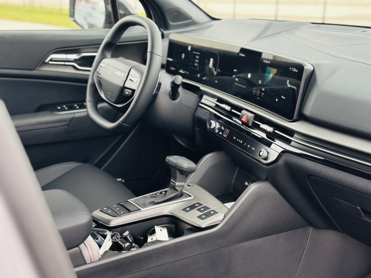 2026 Kia Sportage X-line AWD Photo