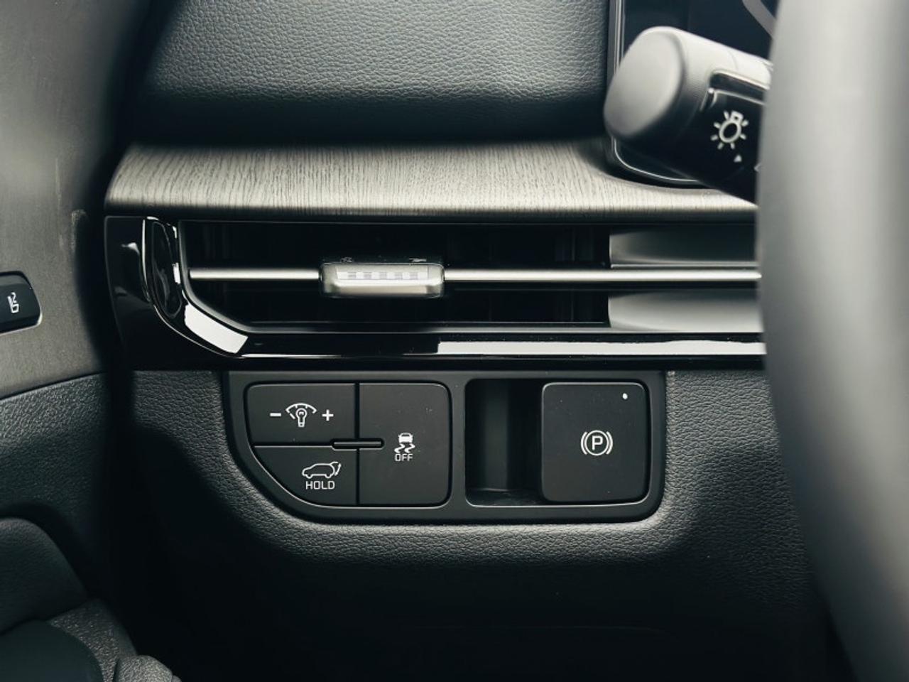 2026 Kia Sportage X-line AWD Photo