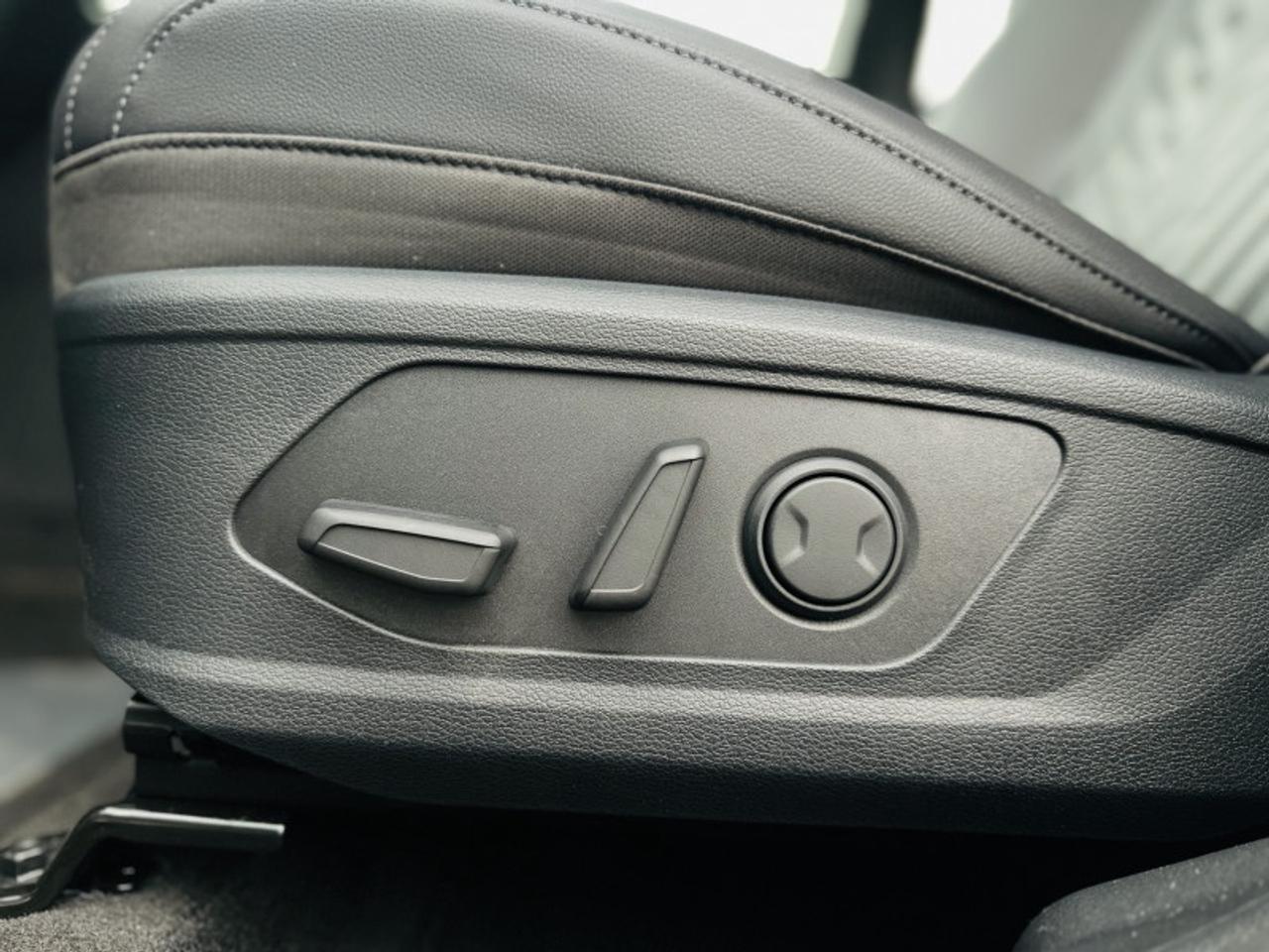 2026 Kia Sportage X-line AWD Photo