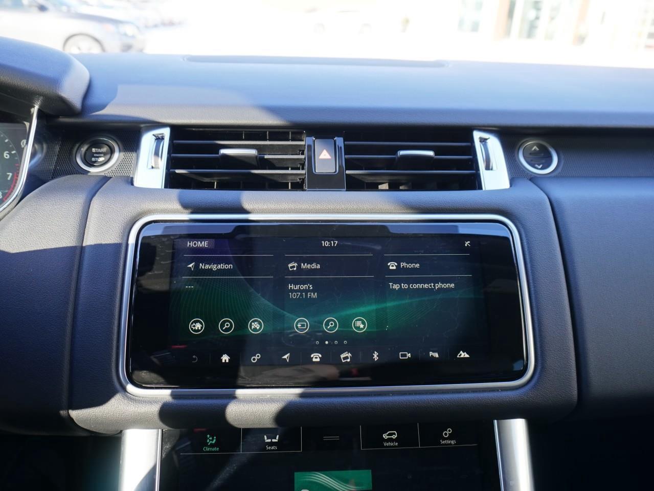 2020 Land Rover Range Rover Sport HSE MHEV Photo