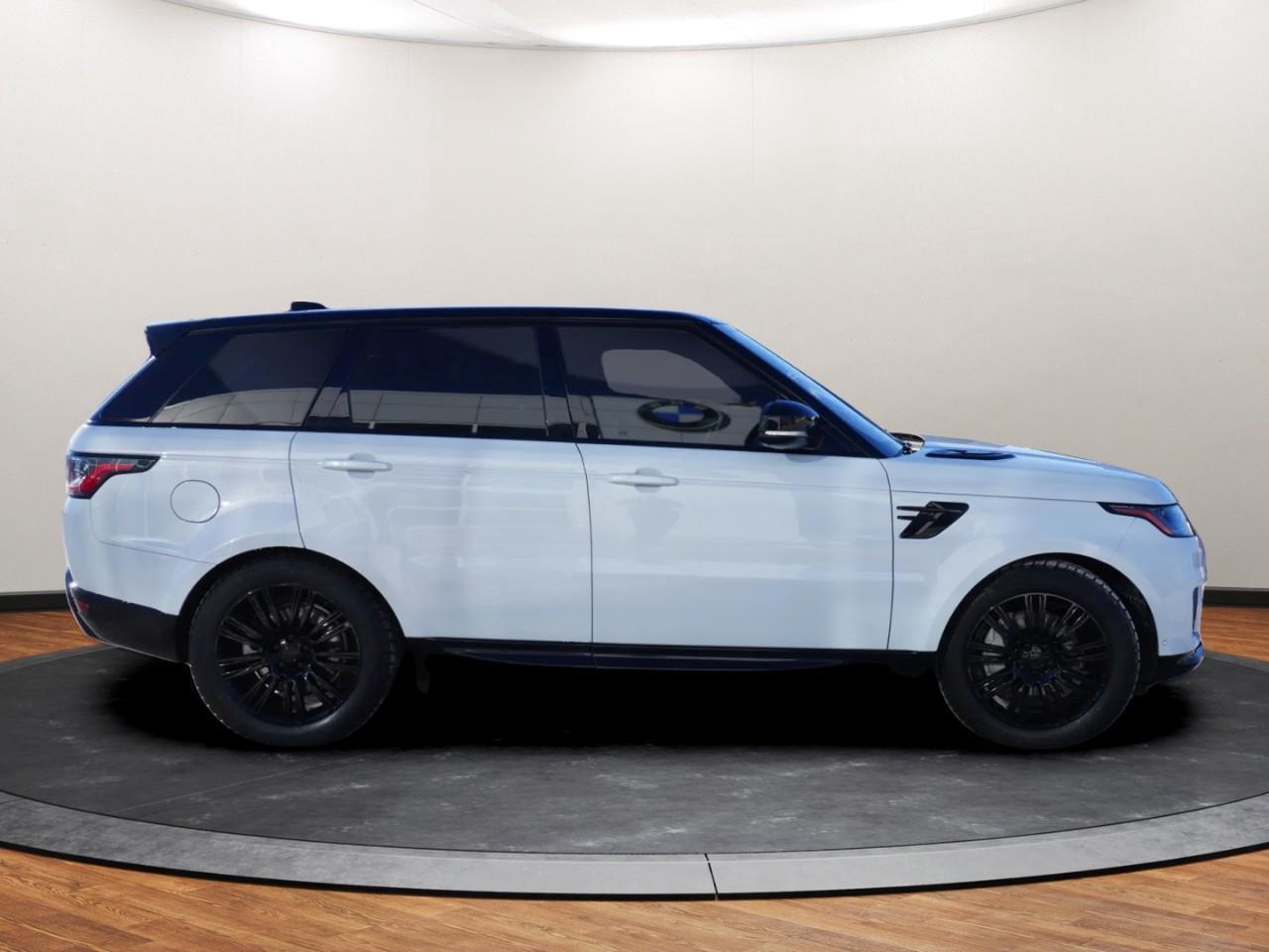 2020 Land Rover Range Rover Sport HSE MHEV Photo4